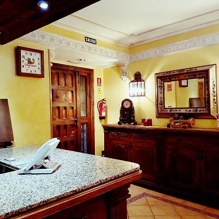 Hostal Maria Ronda Madrid Dış mekan fotoğraf