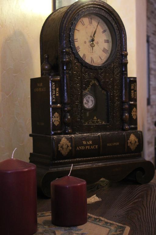 Hostal Maria Ronda Madrid Dış mekan fotoğraf