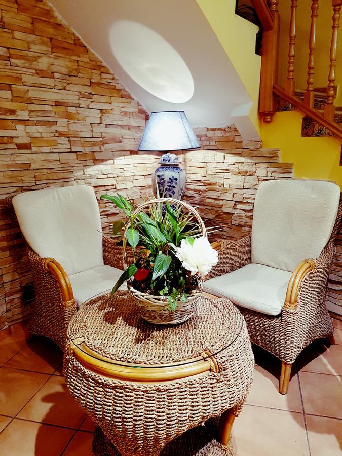 Hostal Maria Ronda Madrid Dış mekan fotoğraf